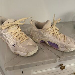 Great condition Jason Tatum basketball sneakers